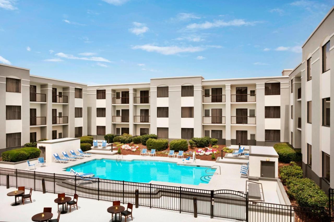 Four Points By Sheraton Raleigh North Exterior photo